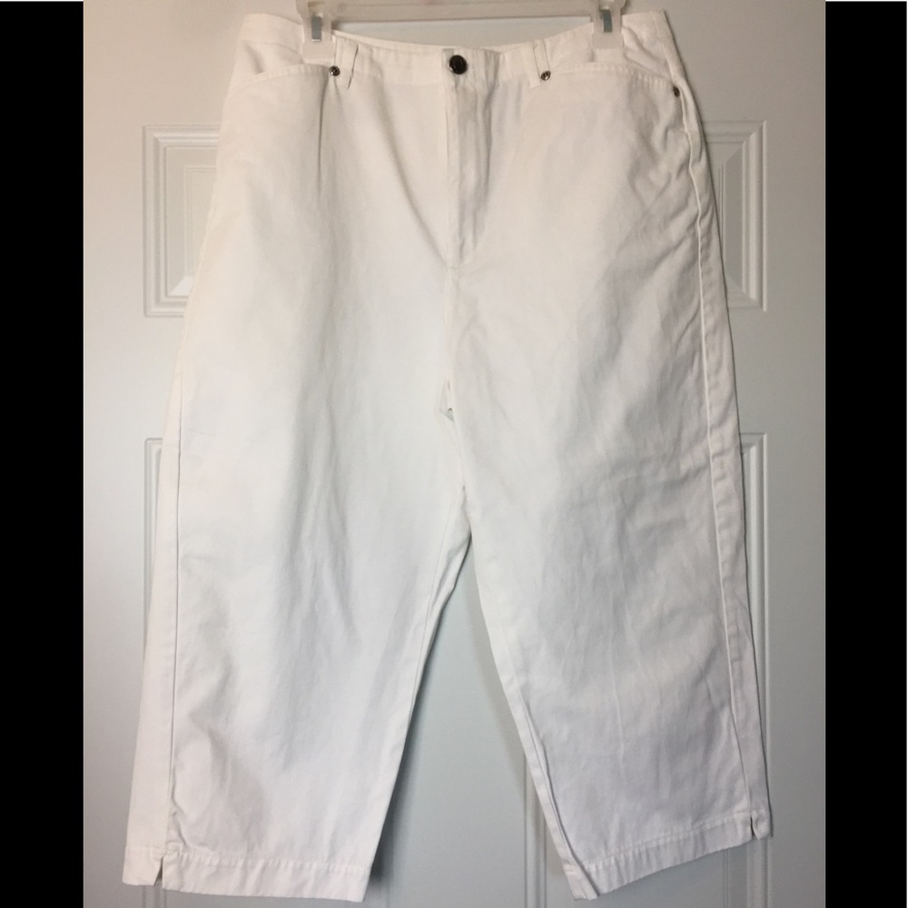 Liz Claiborne Crazy Horse Capris